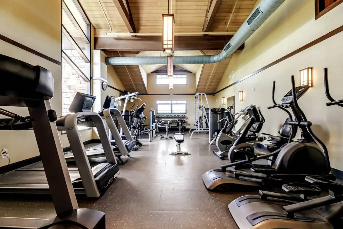 Community fitness center with cardio equipment